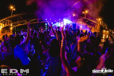 EDM Boat Party | Season 1 on Boat from Asiatique — photo 164