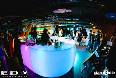 EDM Boat Party | Season 1 on Boat from Asiatique — photo 165