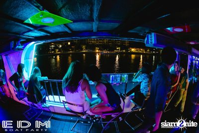 EDM Boat Party | Season 1 on Boat from Asiatique — photo 168