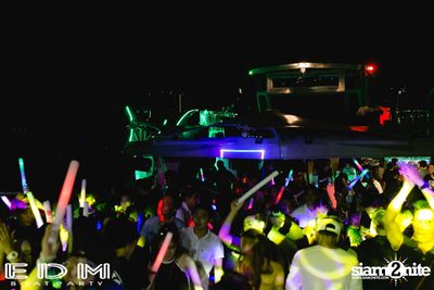 EDM Boat Party | Season 1 on Boat from Asiatique — photo 183
