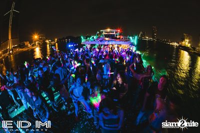 EDM Boat Party | Season 1 on Boat from Asiatique — photo 193