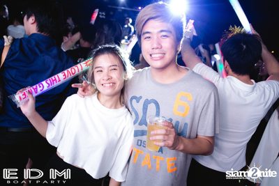 EDM Boat Party | Season 1 on Boat from Asiatique — photo 195