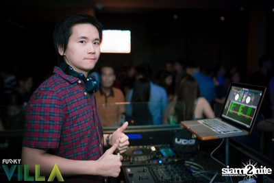 Friday Night at Funky Villa, Thonglor Arena 10 — photo 11