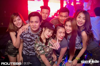 ปาร์ตี้คืนวันเสาร์ ที่ร้าน รูท ซิกตี้ซิก คลับ อาร์ซีเอ — photo 36
