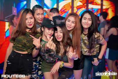 ปาร์ตี้คืนวันเสาร์ ที่ร้าน รูท ซิกตี้ซิก คลับ อาร์ซีเอ — photo 41