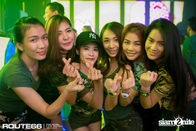 ปาร์ตี้คืนวันเสาร์ ที่ร้าน รูท ซิกตี้ซิก คลับ อาร์ซีเอ — photo 42