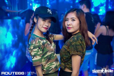 ปาร์ตี้คืนวันเสาร์ ที่ร้าน รูท ซิกตี้ซิก คลับ อาร์ซีเอ — photo 43