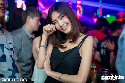 ปาร์ตี้คืนวันเสาร์ ที่ร้าน รูท ซิกตี้ซิก คลับ อาร์ซีเอ — photo 59