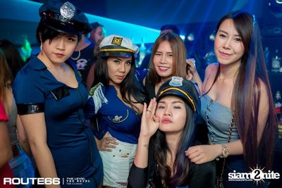 ปาร์ตี้คืนวันเสาร์ ที่ร้าน รูท ซิกตี้ซิก คลับ อาร์ซีเอ — photo 67