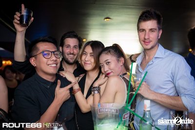 ปาร์ตี้คืนวันเสาร์ ที่ร้าน รูท ซิกตี้ซิก คลับ อาร์ซีเอ — photo 92