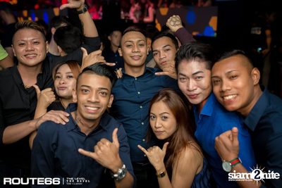 ปาร์ตี้คืนวันเสาร์ ที่ร้าน รูท ซิกตี้ซิก คลับ อาร์ซีเอ — photo 106