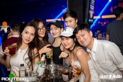 ปาร์ตี้คืนวันเสาร์ ที่ร้าน รูท ซิกตี้ซิก คลับ อาร์ซีเอ — photo 108