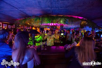 Hawaiian Theme Party ที่ สปาสโซ่, Grand Hyatt Erawan — photo 6