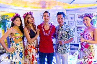 Hawaiian Theme Party ที่ สปาสโซ่, Grand Hyatt Erawan — photo 11