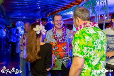 Hawaiian Theme Party ที่ สปาสโซ่, Grand Hyatt Erawan — photo 27