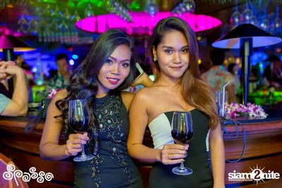 Hawaiian Theme Party ที่ สปาสโซ่, Grand Hyatt Erawan — photo 40