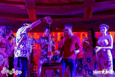 Hawaiian Theme Party ที่ สปาสโซ่, Grand Hyatt Erawan — photo 58