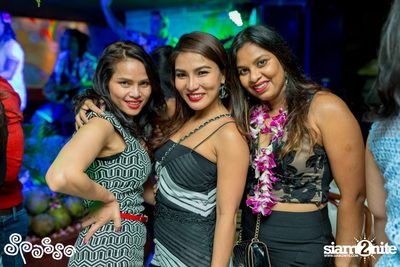 Hawaiian Theme Party ที่ สปาสโซ่, Grand Hyatt Erawan — photo 81