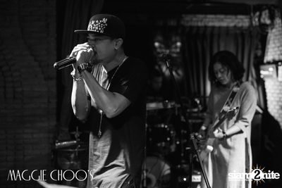 Mahajamreon Live ที่ แม็กกี้ ชูวส์, ถนนสีลม — photo 29
