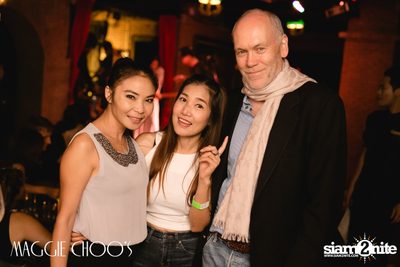 Mahajamreon Live ที่ แม็กกี้ ชูวส์, ถนนสีลม — photo 37