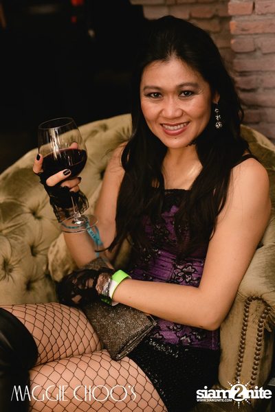 Mahajamreon Live ที่ แม็กกี้ ชูวส์, ถนนสีลม — photo 57