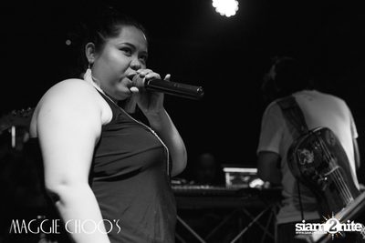 Mahajamreon Live ที่ แม็กกี้ ชูวส์, ถนนสีลม — photo 75
