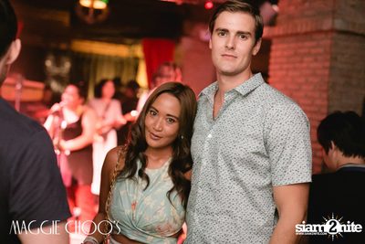 Mahajamreon Live ที่ แม็กกี้ ชูวส์, ถนนสีลม — photo 149
