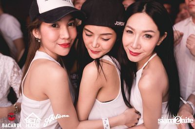 Axtone Stage Live in Bangkok at GMM Live House (Album 1) — photo 170