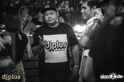 DJ Plus 5th Year Celebrate Color Night Party ที่ ไลฟ์ อาร์ซีเอ — photo 16