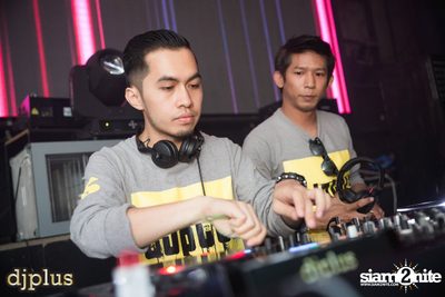 DJ Plus 5th Year Celebrate Color Night Party ที่ ไลฟ์ อาร์ซีเอ — photo 54