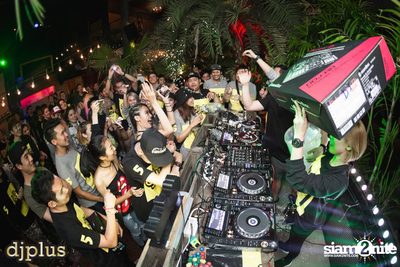 DJ Plus 5th Year Celebrate Color Night Party ที่ ไลฟ์ อาร์ซีเอ — photo 138