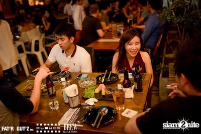 Seenspace Invasion ที่ร้าน Clouds, Fat'R Gut'z และ BREW Beers & Ciders — photo 18