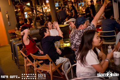 Seenspace Invasion ที่ร้าน Clouds, Fat'R Gut'z และ BREW Beers & Ciders — photo 58