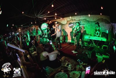 Chang Music Connection pres. Mild at 20 Something Bar (Album 1) — photo 41