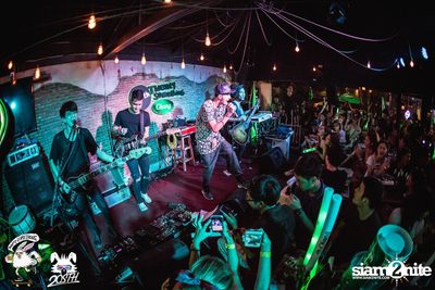 Chang Music Connection pres. Mild at 20 Something Bar (Album 1) — photo 43