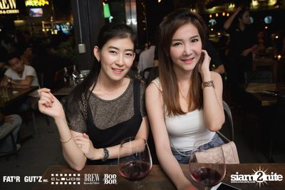 คืนวันศุกร์ ที่ คลาวส์, แฟตอาร์ กัตซ์, บริว และบอน บอน — photo 7