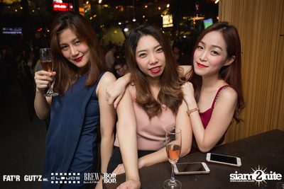 คืนวันศุกร์ ที่ คลาวส์, แฟตอาร์ กัตซ์, บริว และบอน บอน — photo 12