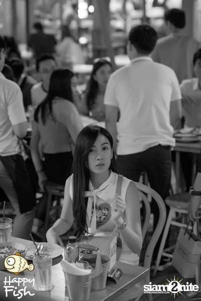 คืนวันศุกร์ ที่ร้าน แฮปปี้ ฟิช, เอเชีย ทีค เดอะ ริเวอร์ฟร้อนท์ — photo 50