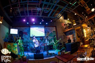 คืนวันศุกร์ ที่ร้าน แฮปปี้ ฟิช, เอเชีย ทีค เดอะ ริเวอร์ฟร้อนท์ — photo 72