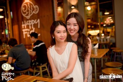 คืนวันศุกร์ ที่ร้าน แฮปปี้ ฟิช, เอเชีย ทีค เดอะ ริเวอร์ฟร้อนท์ — photo 96