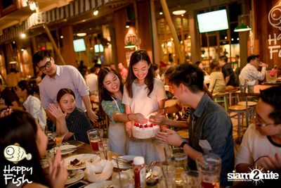 คืนวันศุกร์ ที่ร้าน แฮปปี้ ฟิช, เอเชีย ทีค เดอะ ริเวอร์ฟร้อนท์ — photo 98
