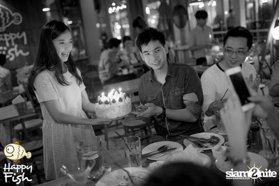 คืนวันศุกร์ ที่ร้าน แฮปปี้ ฟิช, เอเชีย ทีค เดอะ ริเวอร์ฟร้อนท์ — photo 101