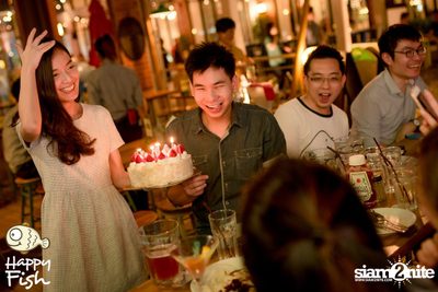 คืนวันศุกร์ ที่ร้าน แฮปปี้ ฟิช, เอเชีย ทีค เดอะ ริเวอร์ฟร้อนท์ — photo 102