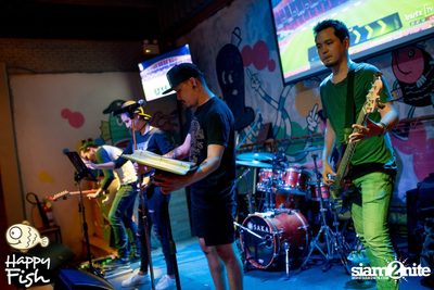 คืนวันศุกร์ ที่ร้าน แฮปปี้ ฟิช, เอเชีย ทีค เดอะ ริเวอร์ฟร้อนท์ — photo 106