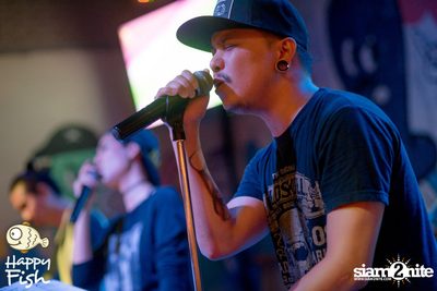 คืนวันศุกร์ ที่ร้าน แฮปปี้ ฟิช, เอเชีย ทีค เดอะ ริเวอร์ฟร้อนท์ — photo 111