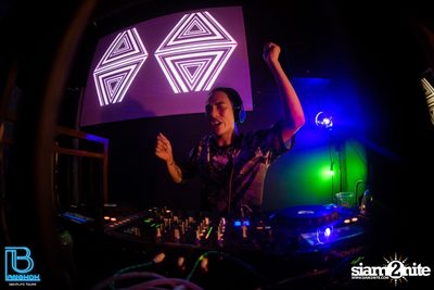 Tribal White Vs. Trap Black at Whiteline - Silom 8 — photo 46