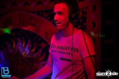 Tribal White Vs. Trap Black at Whiteline - Silom 8 — photo 57