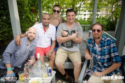 H2o Open Air Pool Party at Plaza Athenee — photo 24