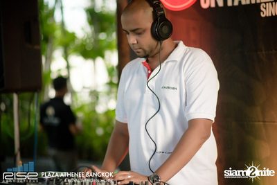 H2o Open Air Pool Party at Plaza Athenee — photo 79