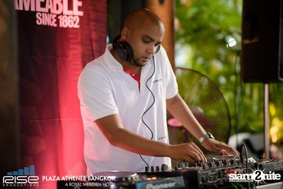 H2o Open Air Pool Party at Plaza Athenee — photo 82